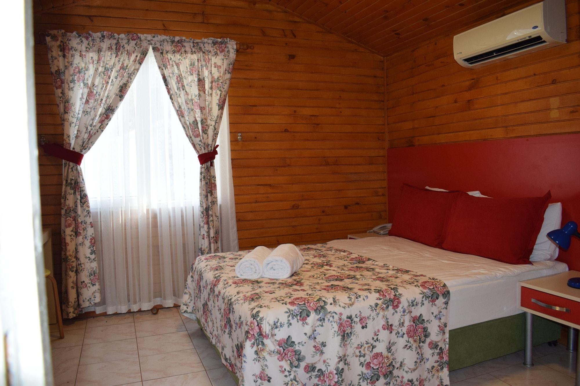 Altinkum Bungalows Side Exterior photo