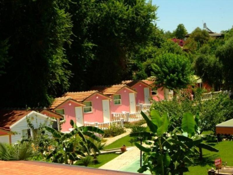 Altinkum Bungalows Side Exterior photo